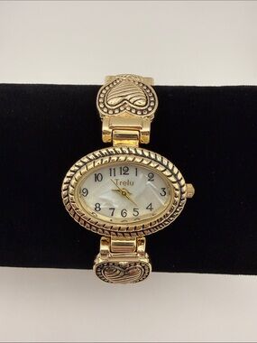 Trelu Gold Tone Heart Bracelet Watch Mother of Pearl Style Dial Open Cuff